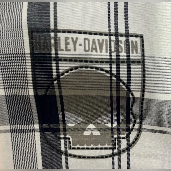 Harley Davidson Men’s Skull Shield Long Sleeve Button Down Shirt - Picture 4 of 9